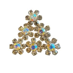 Vintage Triangle of Flowers Brooch Pin Grannycore Gift Retro Jewelry Coquette